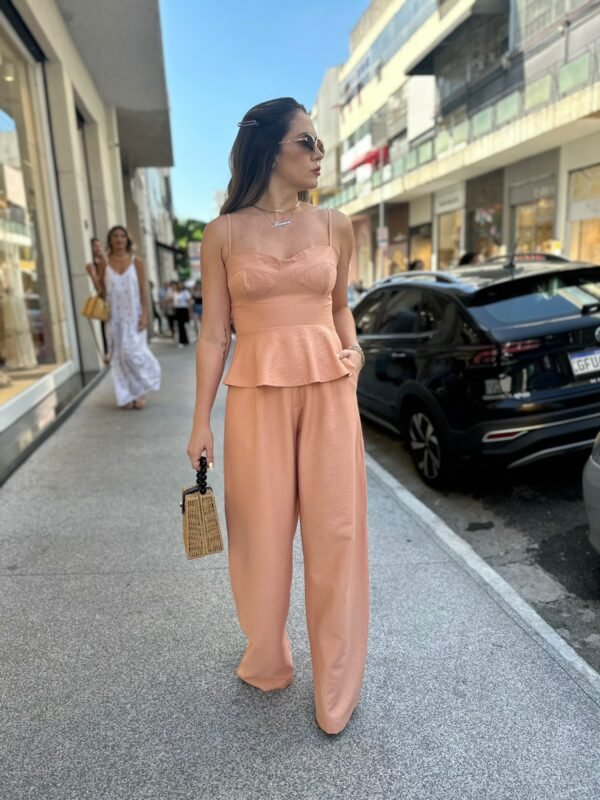 Conjunto Monica